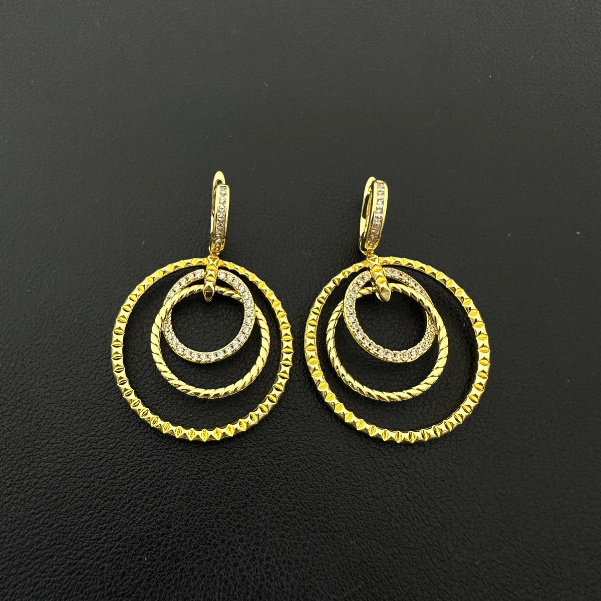 Multi Layer Interlocking Circle Drop Earrings Inlaid Sparkling Gemstones Fashion Women Ear Jewelry