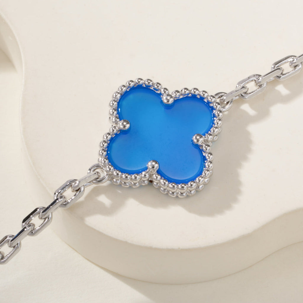 Five-Motif Four-Leaf Clover Bracelet – Lucky Charm for Everyday Wear