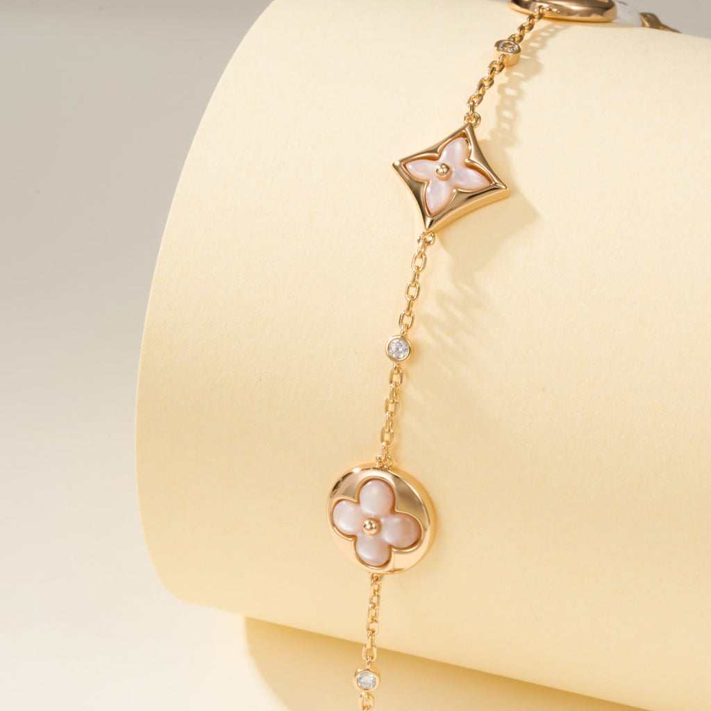 Four-Leaf Clover Bracelet with Pink Mother-of-Pearl – Lucky Charm