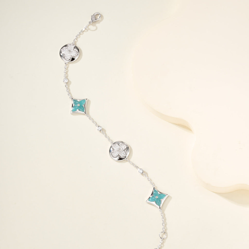 Four-Leaf Clover Bracelet with Amazonite & Gemstone Accents – Lucky Charm