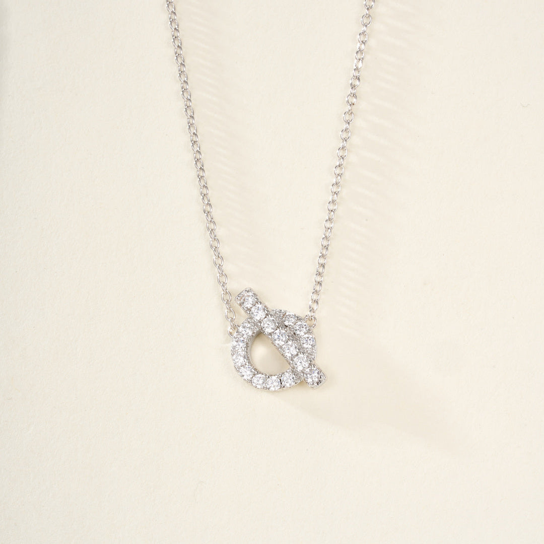 Minimalist Hcroisette Gemstone Necklace – Simple & Elegant