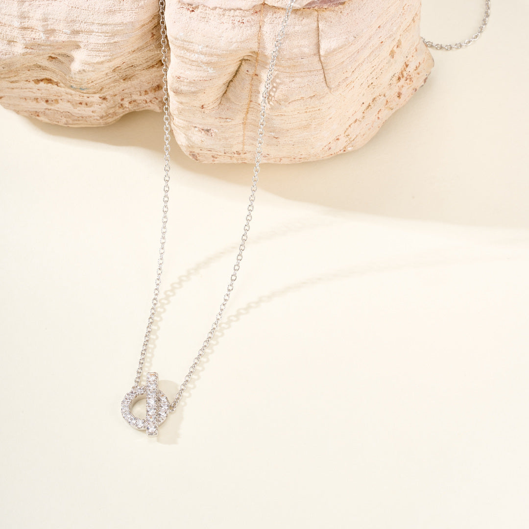 Minimalist Hcroisette Gemstone Necklace – Simple & Elegant