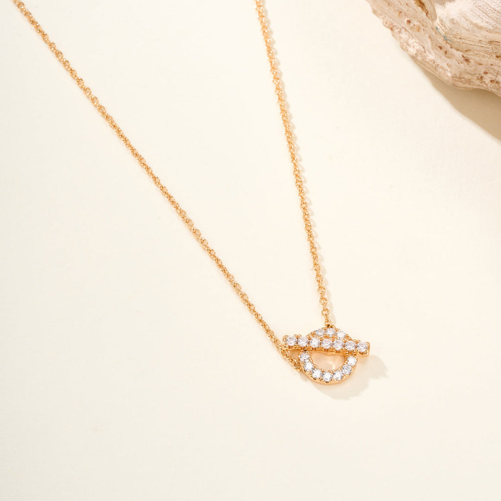 Minimalist Hcroisette Gemstone Necklace – Simple & Elegant
