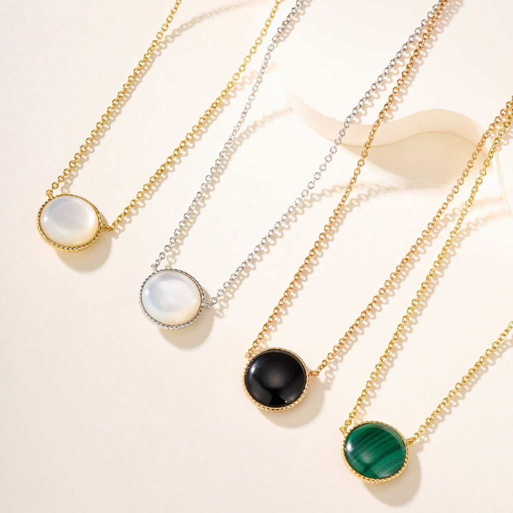 Eight-Pointed Star Compass Necklace with Center Gemstone – Multi-Color Options