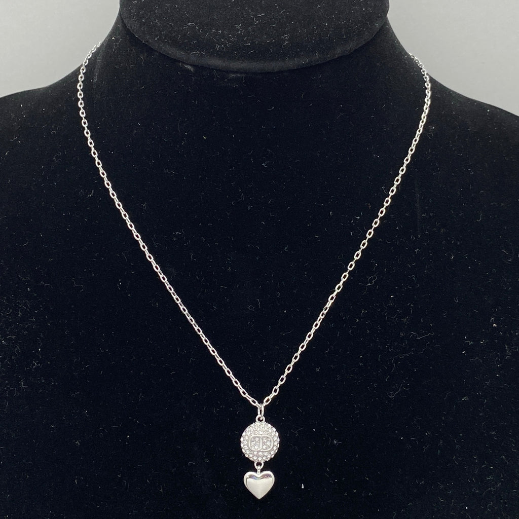 Crystal Pavé Disc Pendant Necklace – Heart Charm