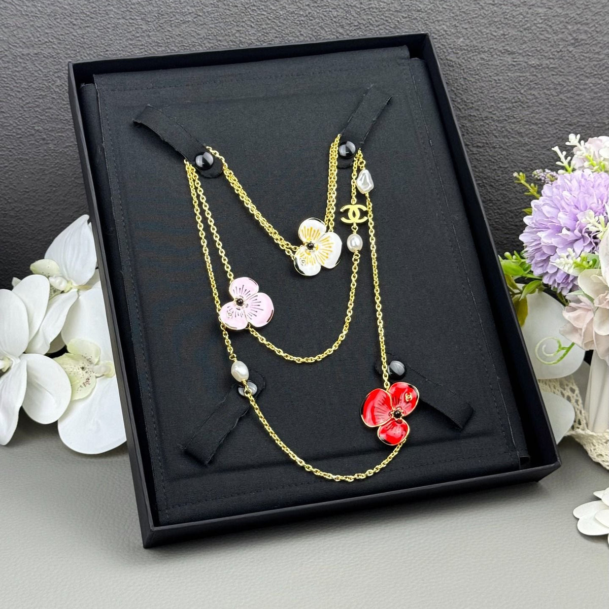 Long Enamel Flower Necklace – Multicolor Bloom Charms