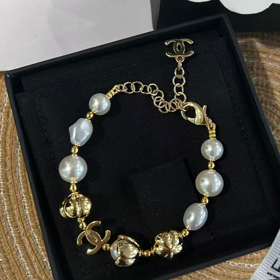 Lustrous Bead and Textured Ball Bracelet – Interlocking C