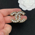 Lustrous Bead Double-C Motif Brooch – Rail Set