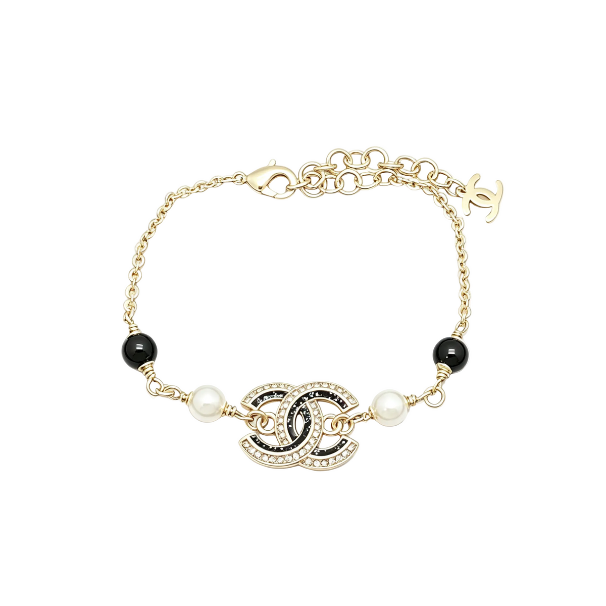 Interlocking C Station Bracelet – Black Enamel and Lustrous Beads