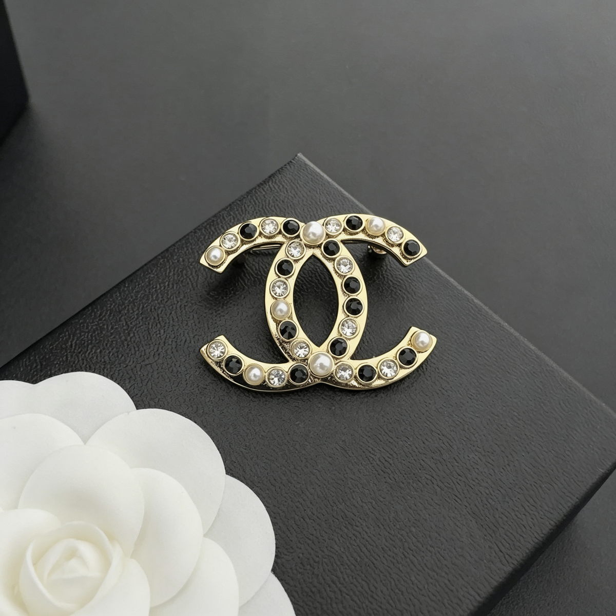 Interlocking C Brooch – Black & Clear Crystals with Lustrous Beads