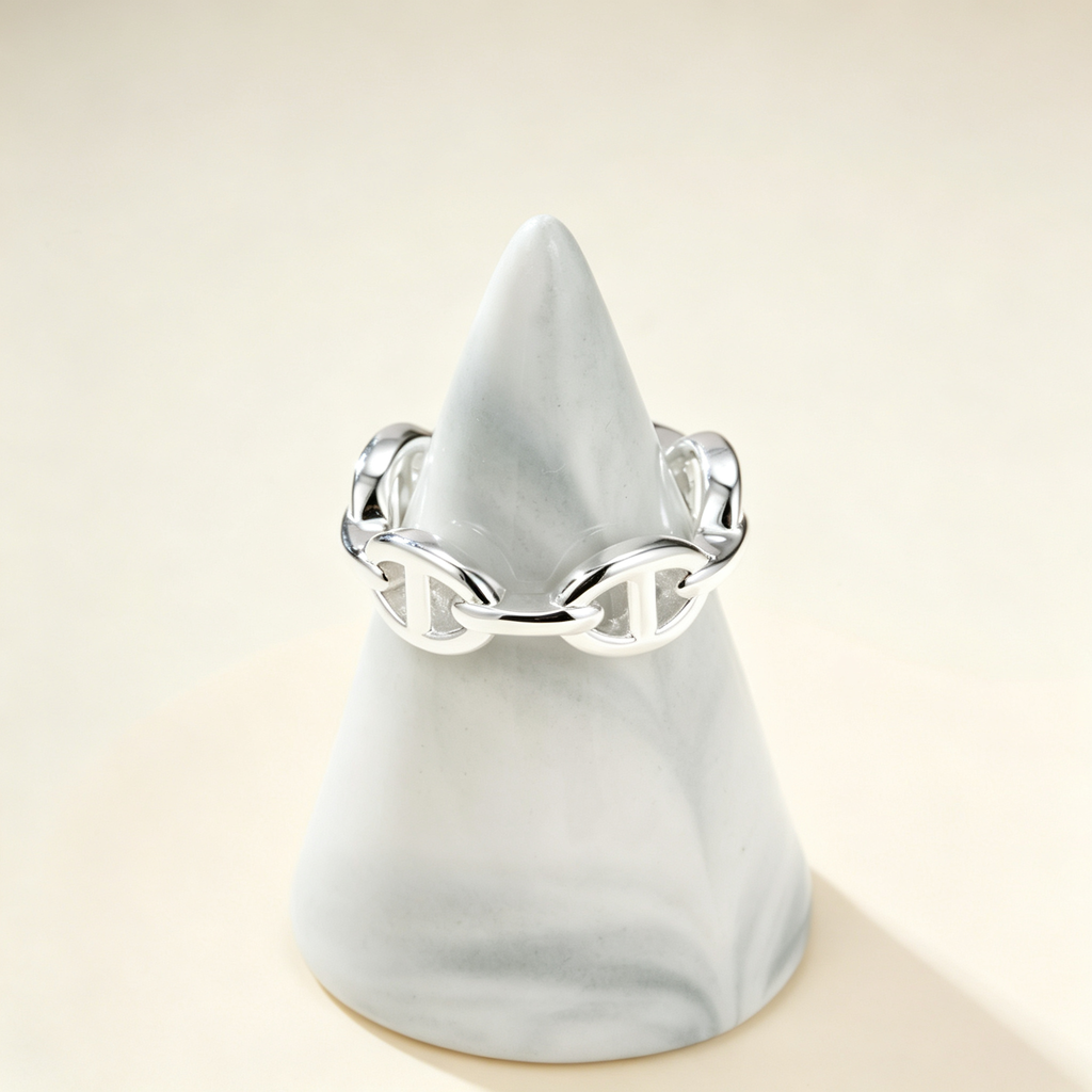 Chain-Link Fashion Ring – Polished Finish