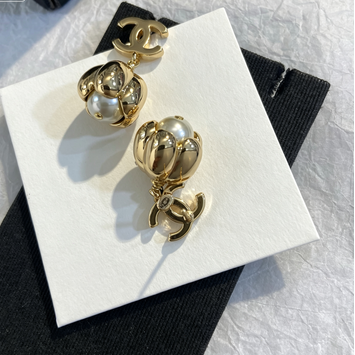 Interlocking C Stud Earrings with Flower Drop