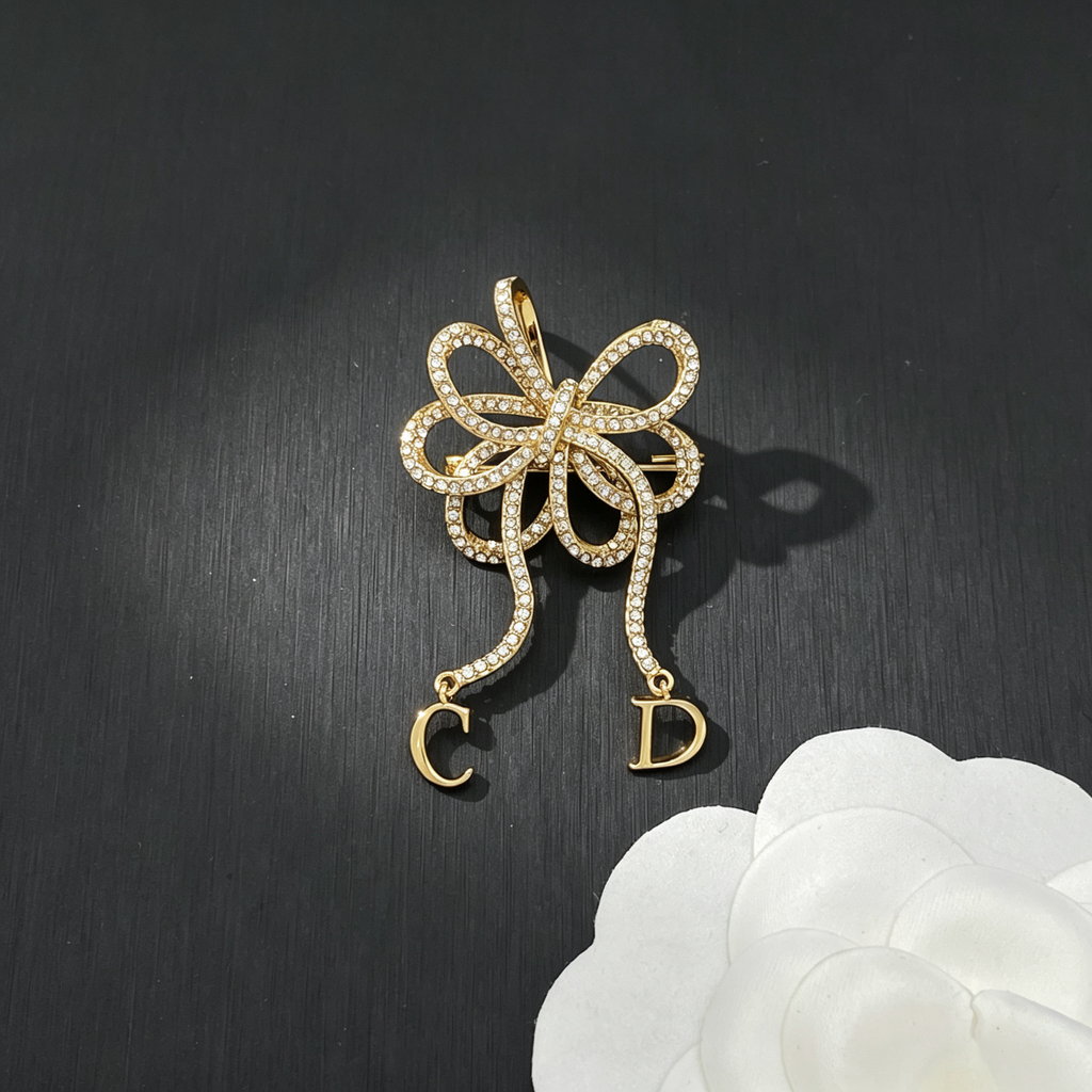 Crystal Openwork Bow Brooch – Dangling Letter Charms