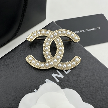 Interlocking C Lustrous Bead Brooch