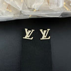 Intertwined Letter Stud Earrings Fully Paved Sparkling Gemstones Fashion Women Ear Jewelry