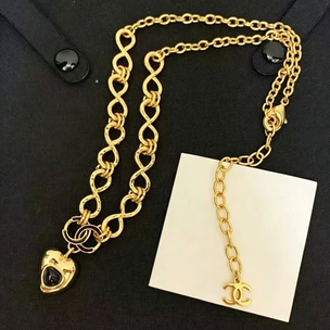 Figure-8 Link Chain Necklace – Black Enamel Interlocking C Heart Pendant